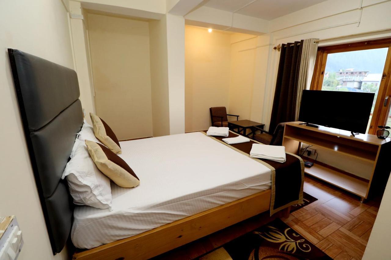 Zaara Resort- Hidden In Resort Manali (Himachal Pradesh)